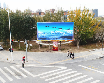 江陵户外大屏广告投放要点。